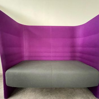 canapé acoustique d’occasion violet